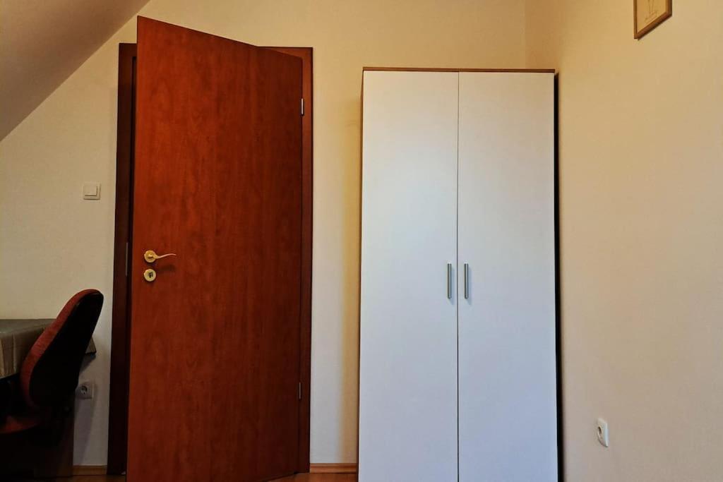 Zoeld Orom Apartman Lakas Göd Buitenkant foto